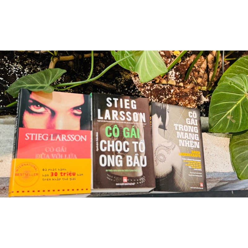 Bộ 3 cuốn của Stieg Larsson 410965