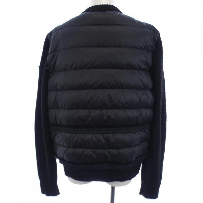 Áo khoác lông vũ MONCLER 640637