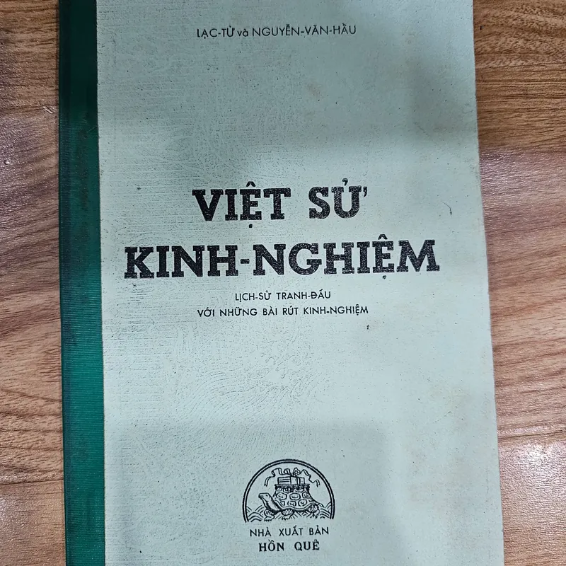 Việt sử kinh - nghiệm (sách photo) 688276