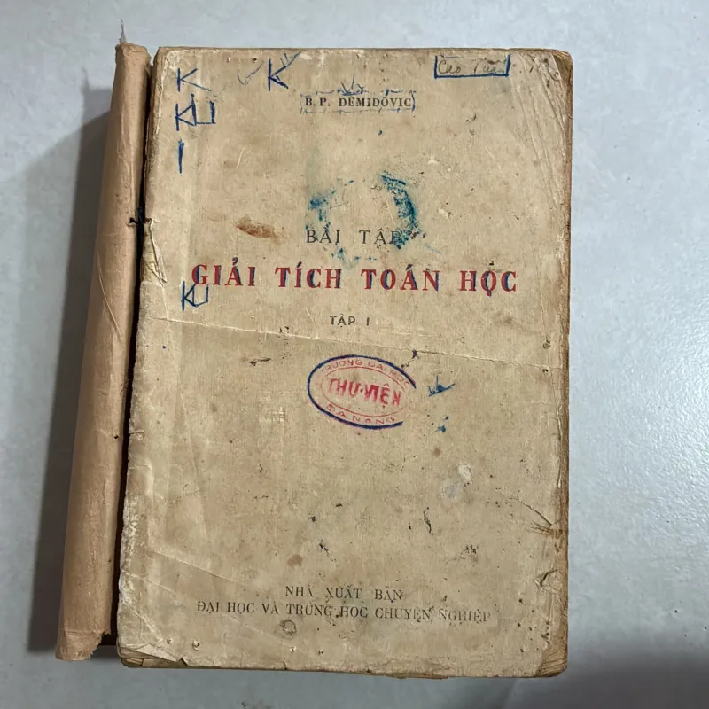 Bài tập giải tích toán học Tập 1 - Đêmidovic - 1975s 783667