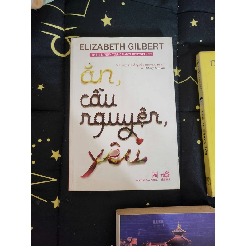 ĂN, CẦU NGUYỆN VÀ YÊU - Elizabeth Gilbert 543078