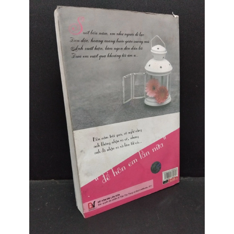 Để hôn em lần nữa Trần Thu Tranh mới 70% bẩn bìa, ố nhẹ, ẩm 2012 HCM.ASB3010 917308