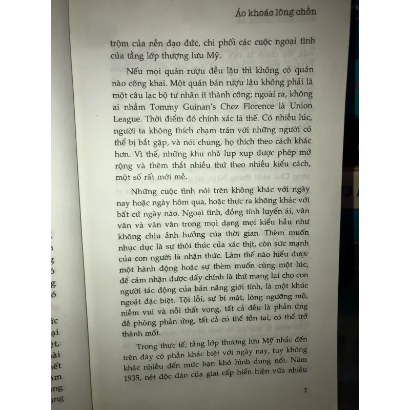 Áo khoác lông chồn - John O’hara 972696