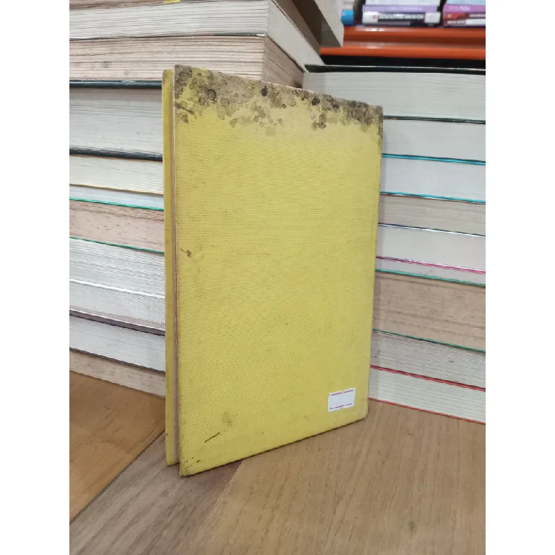 Commercial correspondence and commercial English - L. F. Nelson, A.C.C.S 550618