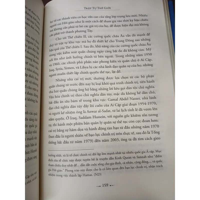 TRẬT TỰ THẾ GIỚI - PHẠM THÁI SƠN dịch 726827