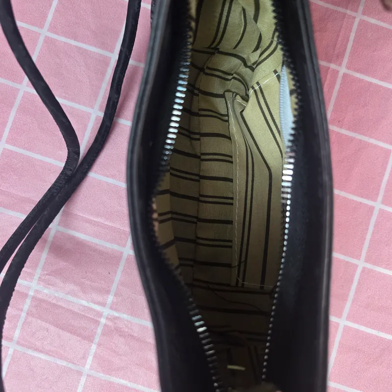 Túi xách nỉ đen (Hàng thanh lý) 578035