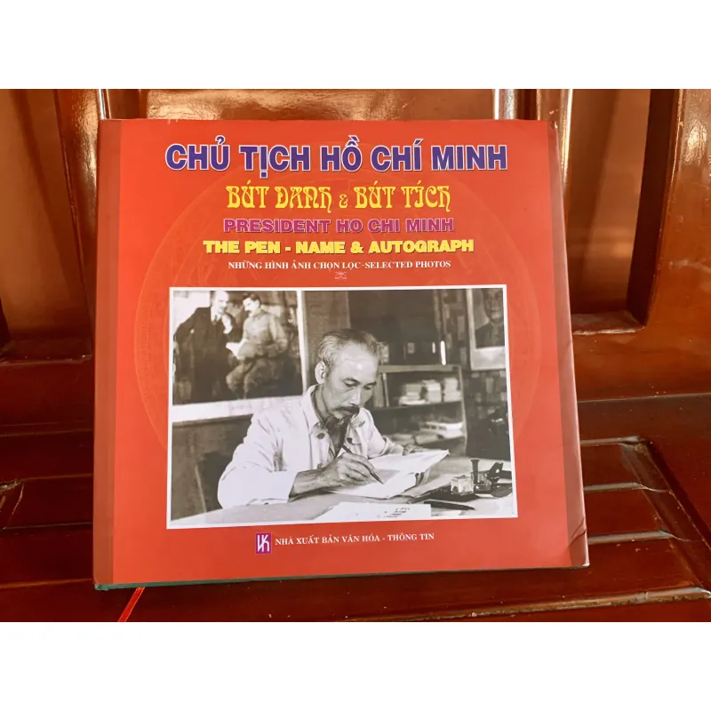 Chủ tịch Hồ Chí Minh - bút danh và bút tích 1039310