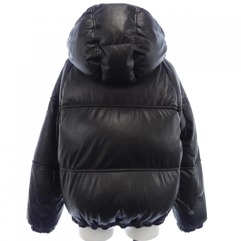 Áo khoác lông vũ MONCLER CLARABIDE 627873