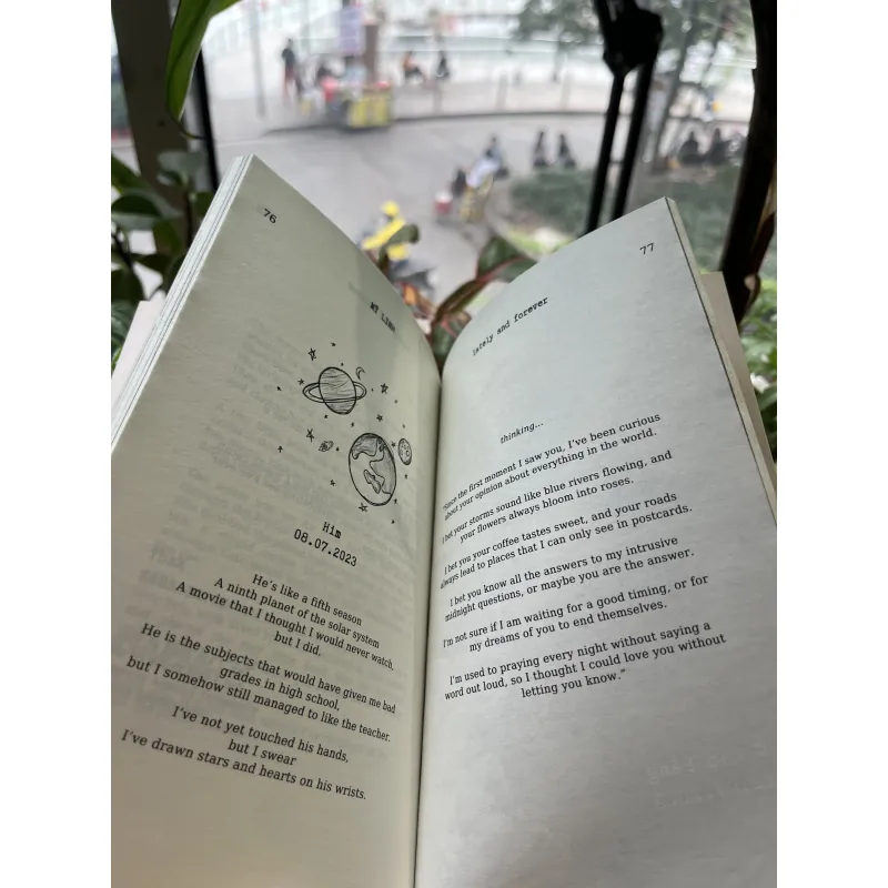 Tập thơ lately and forever - Mỹ Linh 993601