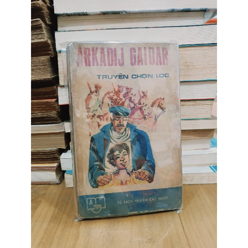 Truyện chọn lọc - Arkadij Gaidar 377688