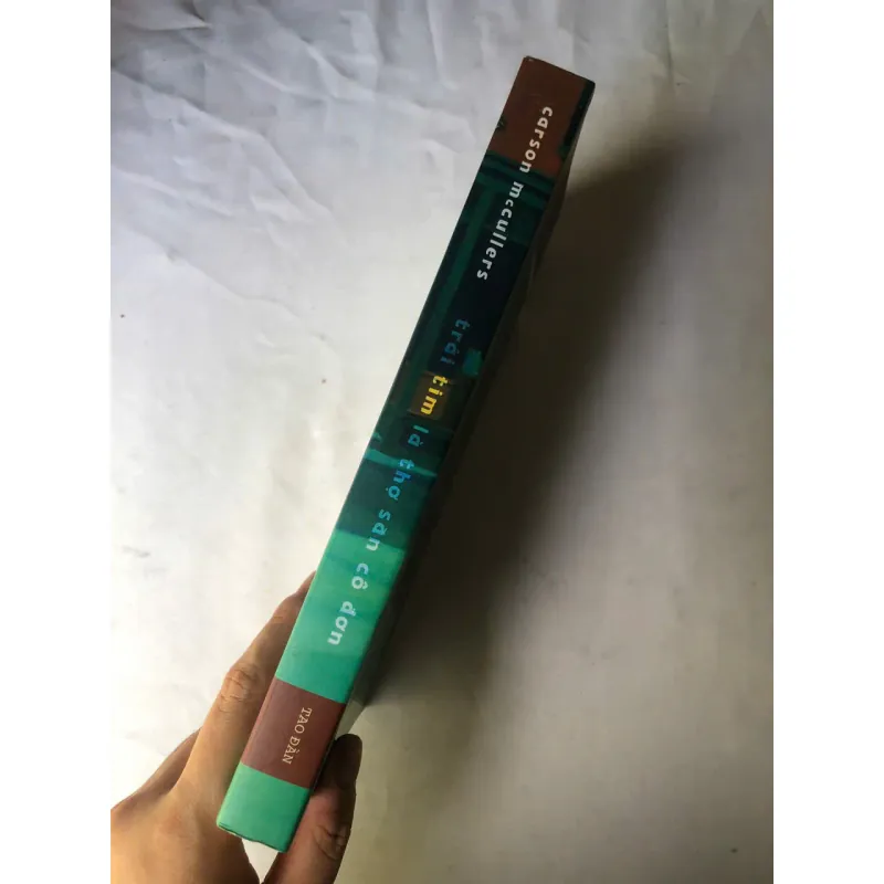 Trái Tim Là Thợ Săn Cô Đơn - Carson McCullers 1005863