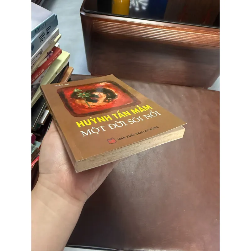 K2-Huỳnh Tấn Mẫm – Một Đời Sôi Nổi | Diệu Ân | Sách Hồi Ký Lịch Sử Giá Trị 990726