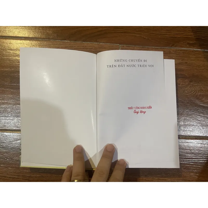 Những chuyến đi trên đất triệu voi - Hoàng Kiền (BM) 1012852