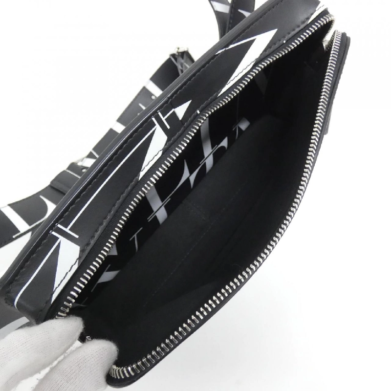 Balo thắt lưng Valentino Garavani VY2B0719GTC 609107