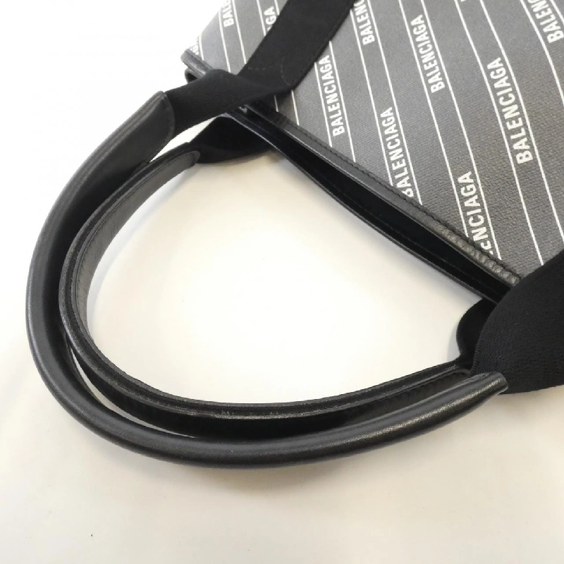 Túi Balenciaga Navy Cabas S 339933 927BN 616091