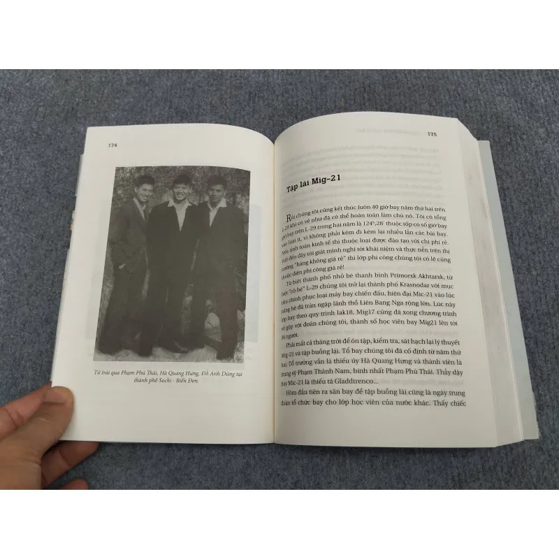 LÍNH BAY - PHẠM PHÚ THÁI 991033