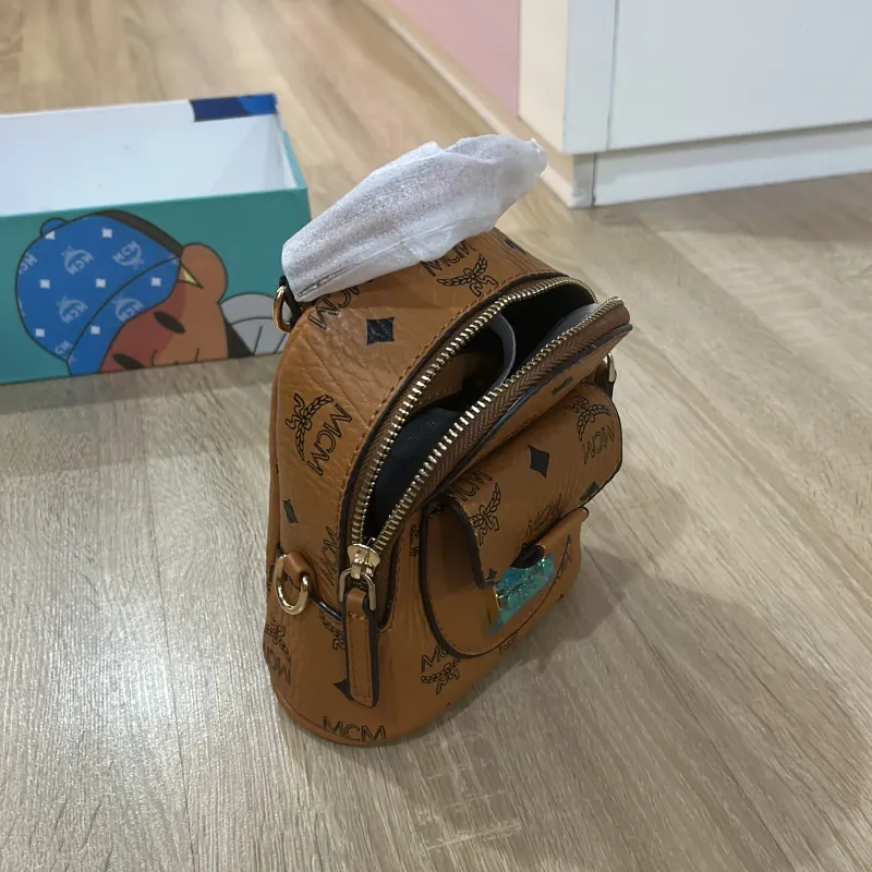 BALO MINI MCM DA MÀU NÂU CHẤT LƯỢNG 1021540