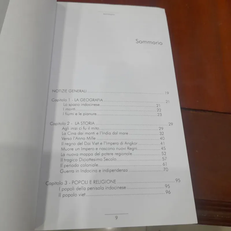 INDOCINA itinerari e storie in Laos, Cambogia e Vietnam 1020048