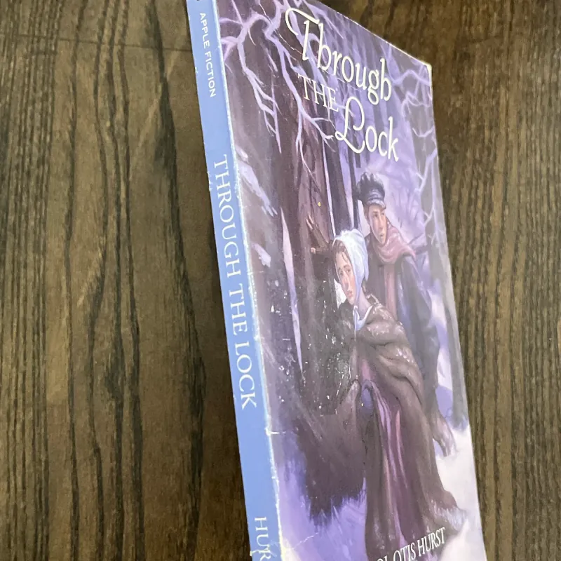 ✨𝑻𝒉𝒓𝒐𝒖𝒈𝒉 𝒕𝒉𝒆 𝑳𝒐𝒄𝒌✨ 711927