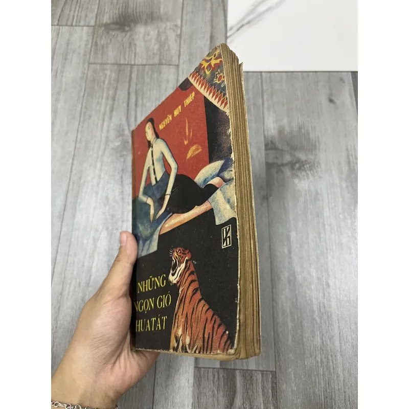 Những ngọn gió hua tát. 6b4 737182