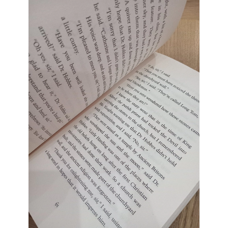 The shadow garden - Andrew Matthews 598087