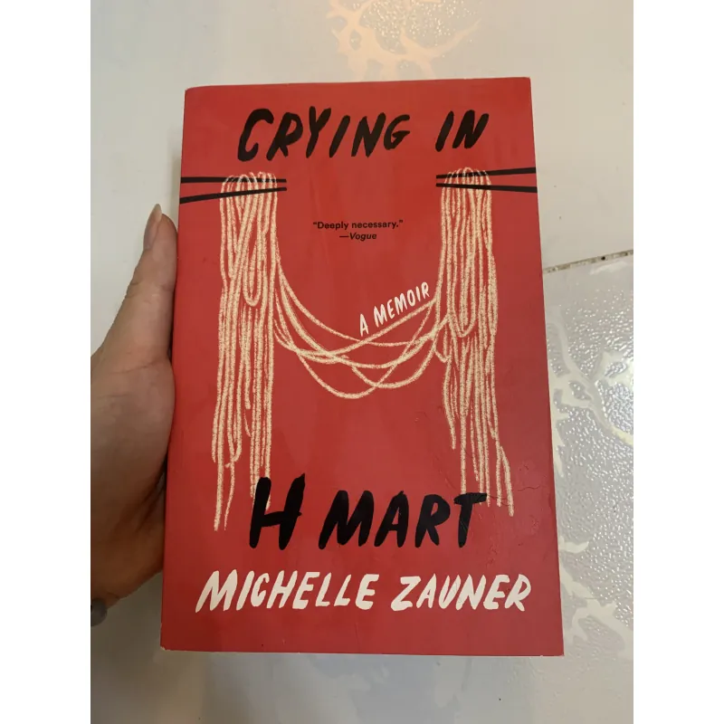 Crying in H mart Michelle Zauner Memoir mới 90% 991815