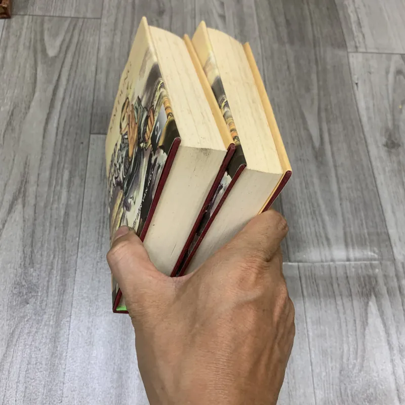 Hiệp khách hành. Bìa cứng. Bộ 2 cuốn. 4a5 1037009
