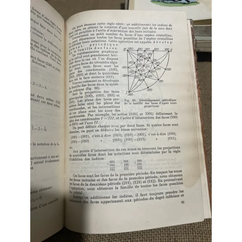 TRADUIT DU RUSSE - PRINCIPEN DE CRISIALE - E.FLINT - ÉDITIONS DE. MOSCOU- 570368
