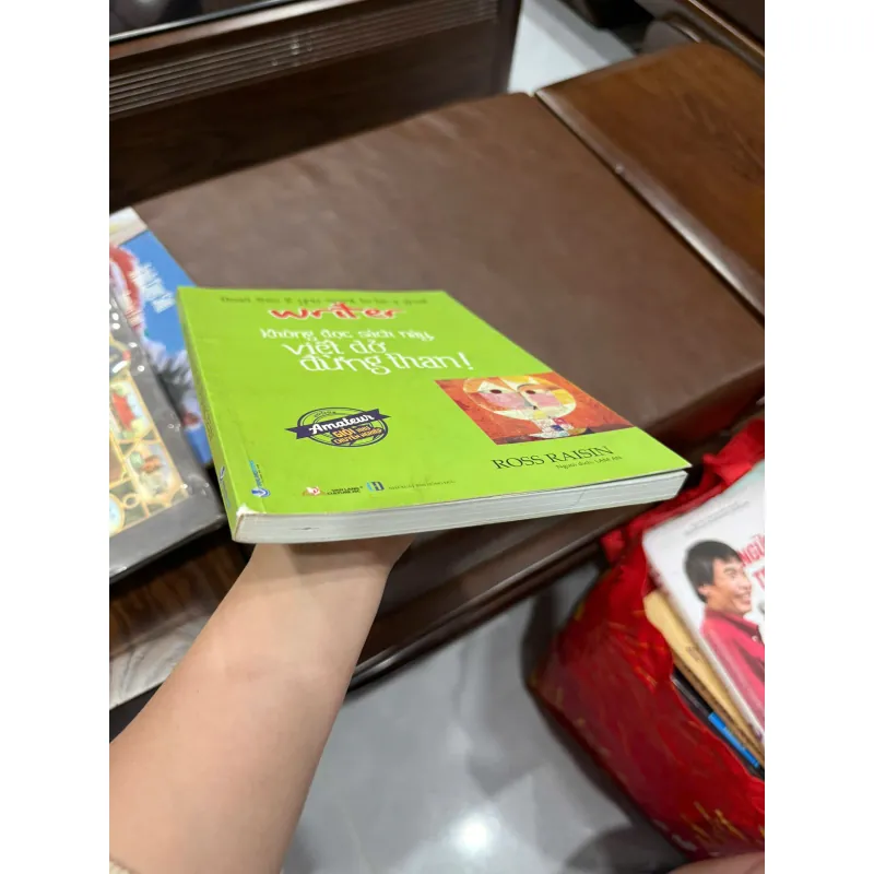 Không Đọc Sách Này, Viết Dở Đừng Than – Ross Raisin | K3 1010385