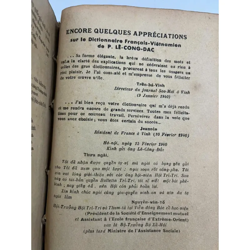 Pháp-Việt Từ-điển - P. Lê Công Đắc - Từ điển / Sách công cụ 1006591