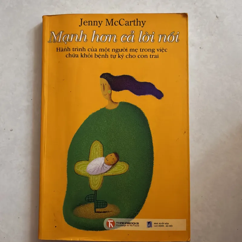 Mạnh hơn cả lời nói - Jenny McCarthy 779946