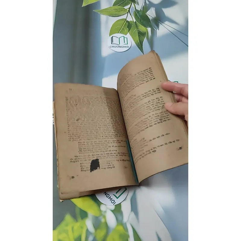 [XƯA] Những Bài Nói Chuyện Về Thơ Văn - Tâp 1 (1986) - Hoài Thanh 775991