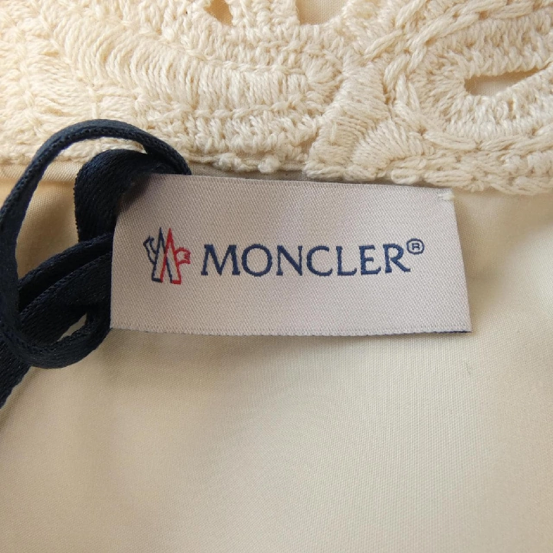 MONCLER 10932F00015 Jacket - Hàng hiệu Chính hãng 821597