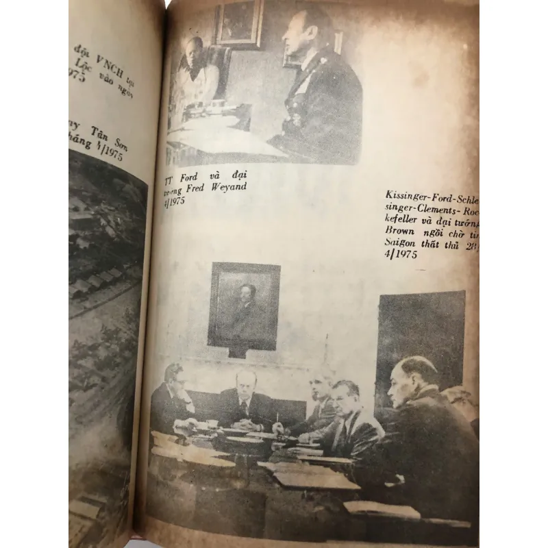 Từ Tòa Bạch Ốc Đến Dinh Độc Lập (Bộ 2 tập) 706093