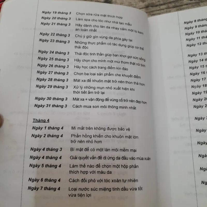 LÀM ĐẸP 365 NGÀY TRỌN NĂM. Tg. Hứa Nguyện. Dg. Ng. T. Thu Hằng... 783651