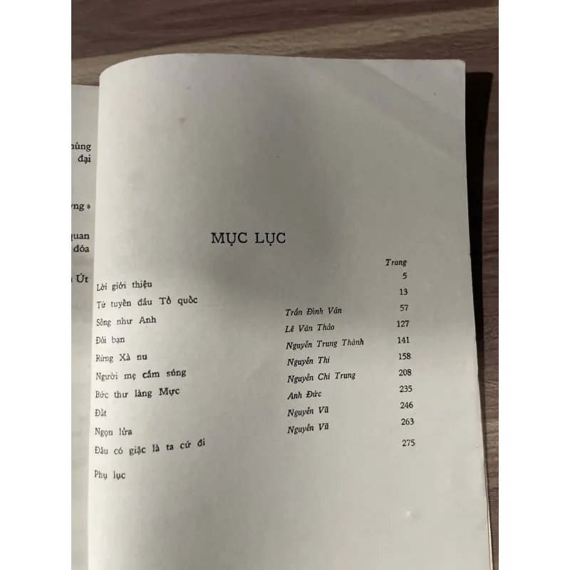 Truyện ký cách mạng Việt Nam - khổ lớn- 1974 748013