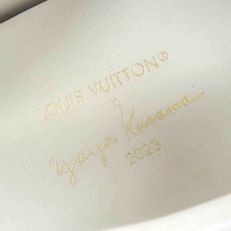 Giày thể thao LOUIS VUITTON - Hàng hiệu Chính hãng 830356