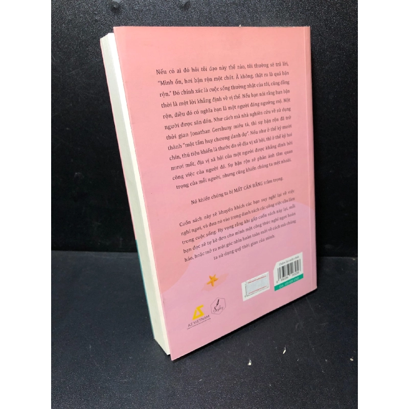 Chậm lại một chút 2020 Claudia Hammond mới 85% HCM1811 912835