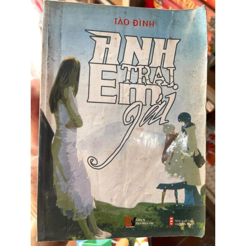 Anh trai - Em gái 303296