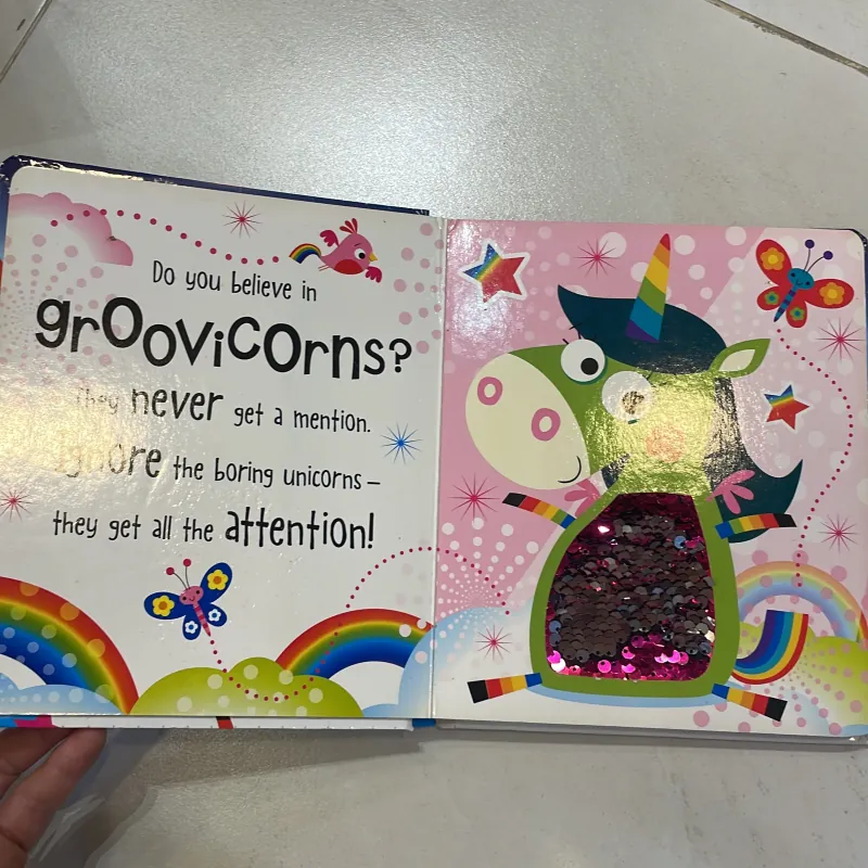 NGOẠI VĂN tiếng anh trẻ em: Do you believe in Groovicorns ? With two-way sequins 1027552