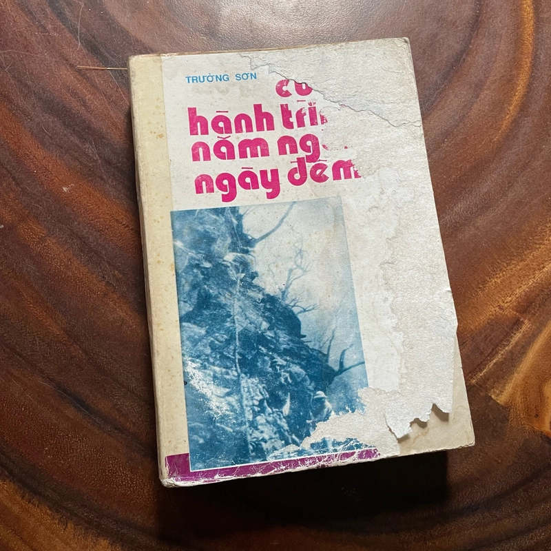 II Tựa sách: Cuộc Hành Trình Năm Ngàn Ngày Đêm (Đường Hồ Chí Minh) - Trường Sơn - 1992 446063
