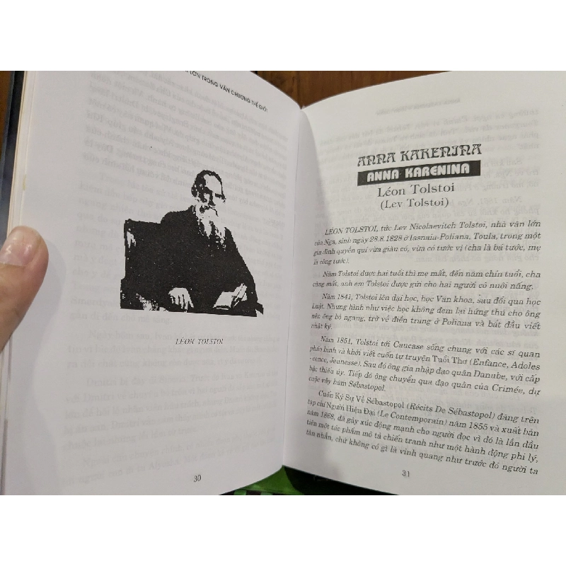 NHỮNG TÁC PHẨM LỚN TRONG VĂN CHƯƠNG THẾ GIỚI - VŨ DZŨNG biên soạn 121303