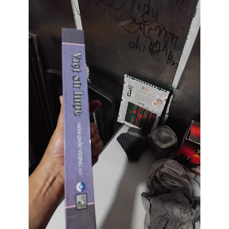 Việt sử lược GS Trần Quốc Vượng dịch  1021832