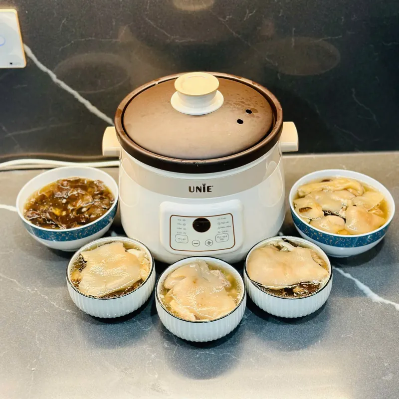 Nồi hầm chậm UNIE USC308. 779577