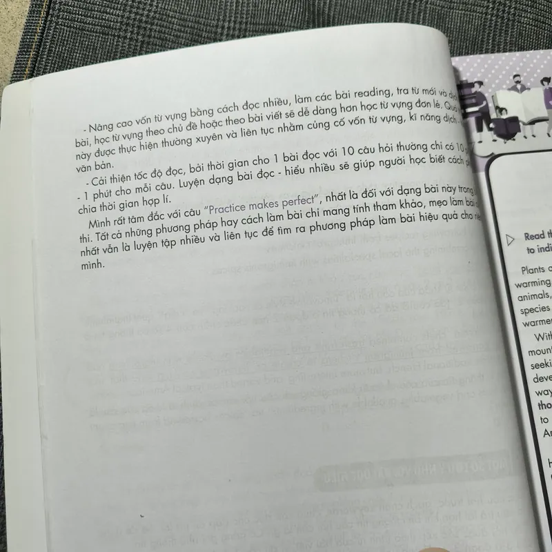 Tự học đột phá Chuyên Đề Đọc Hiểu Tiếng Anh - Hoàng Đào (chủ biên) - Giá bìa 139k 697703