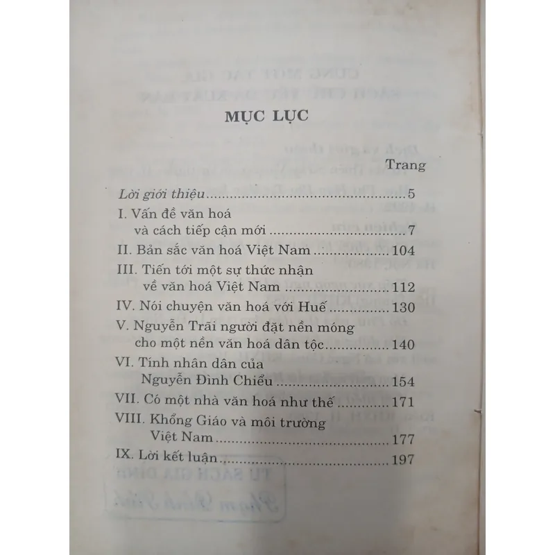 VĂN HÓA VIỆT NAM VÀ CÁCH TIẾP CẬN - PHAN NGỌC 595434