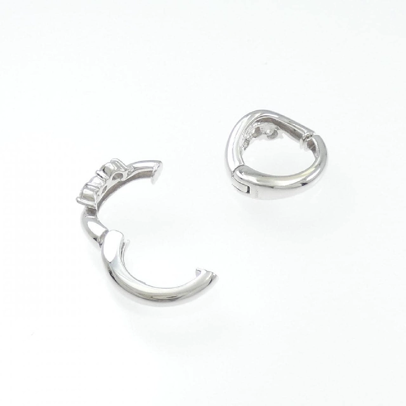 K18WG Bông tai kim cương ba viên 0.50CT - Hàng hiệu Chính hãng 874030