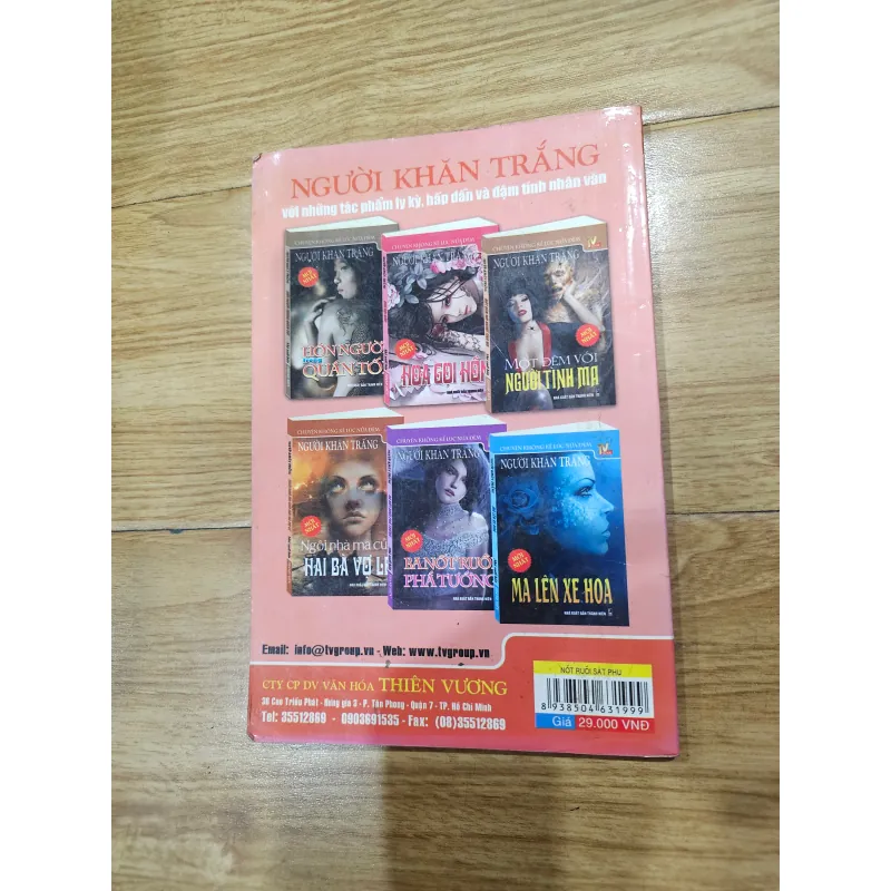 Nốt ruồi sát phu
20k 781624