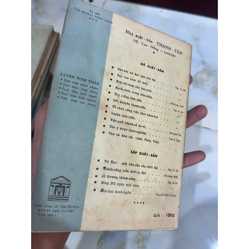 LUYỆN TINH THẦN (CÓ THỦ BÚT DỊCH GIẢ) - NGUYỄN HIẾN LÊ 537635