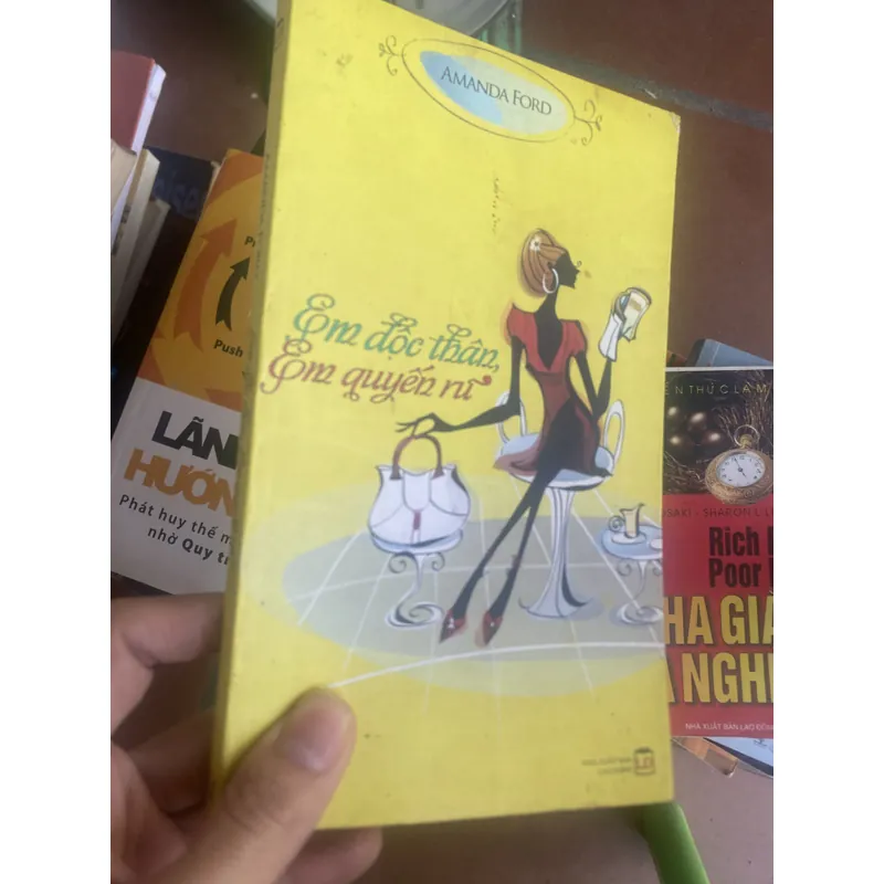 Em độc thân em quyến rũ 307298